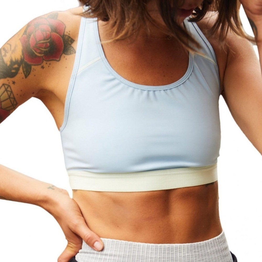 FREE PEOPLE MOVEMENT NWT MOVE ME AURORA BLUE SPORTS BRA CREAM BLUE XS